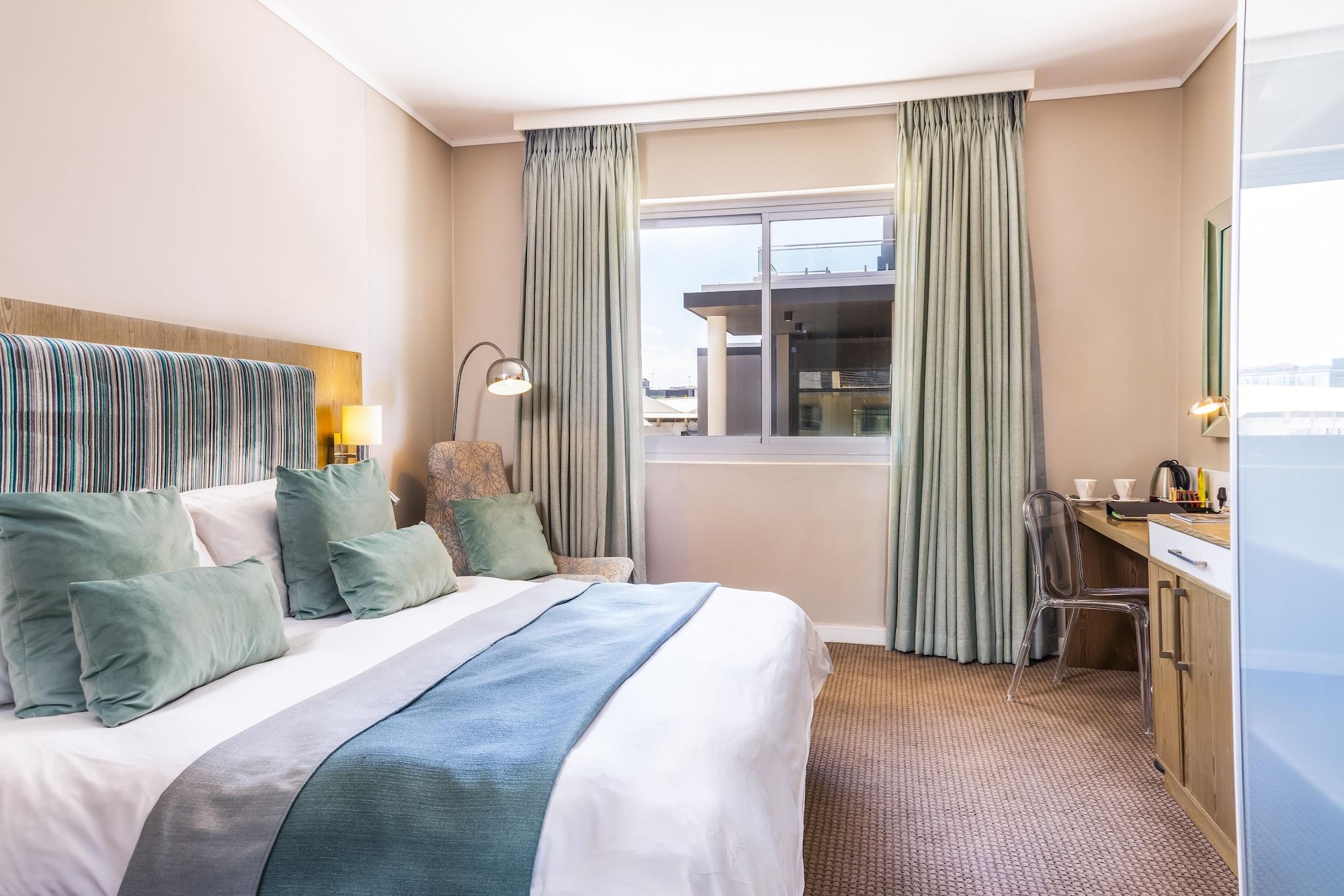 קייפטאון Aha Harbour Bridge Hotel & Suites מראה חיצוני תמונה