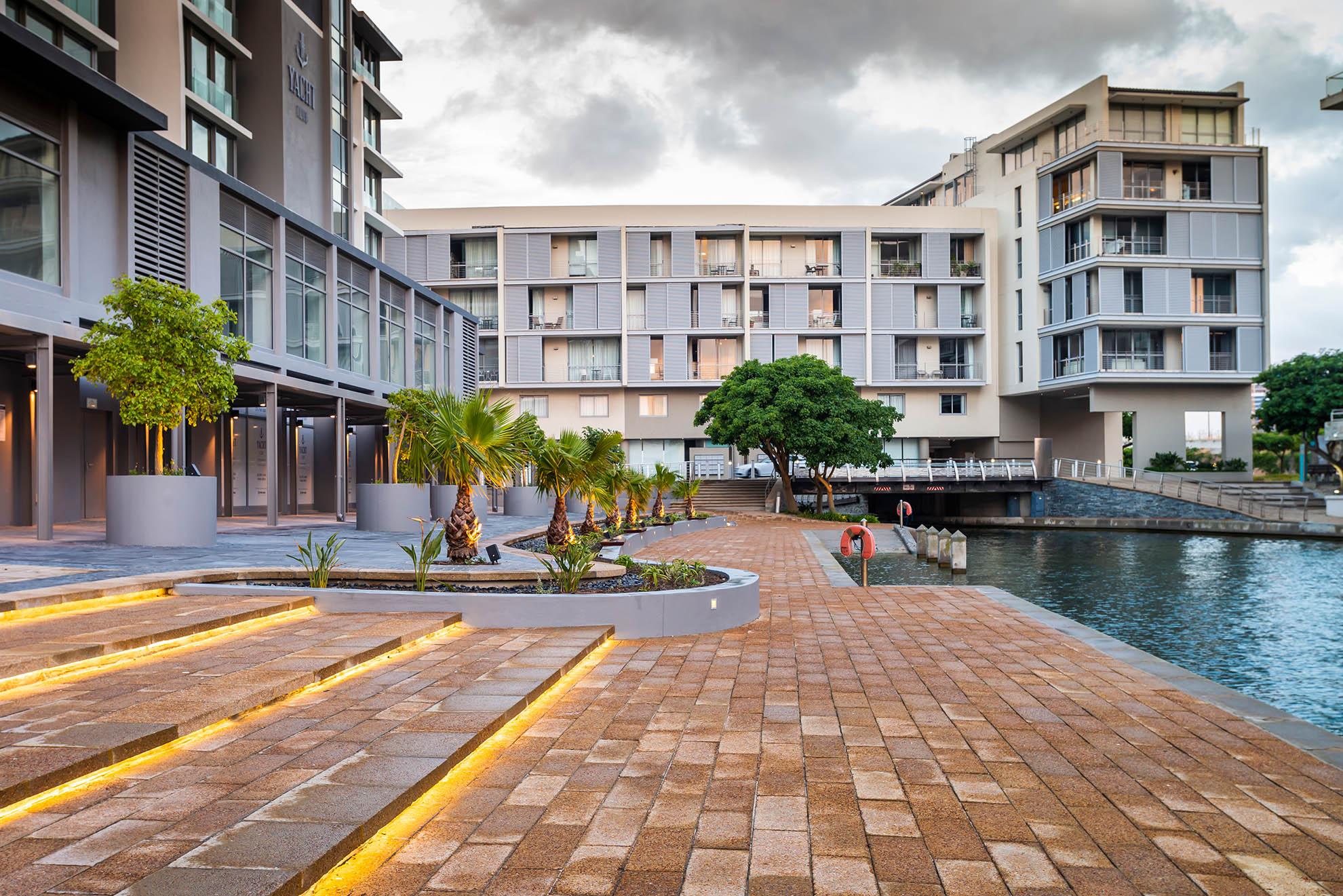 קייפטאון Aha Harbour Bridge Hotel & Suites מראה חיצוני תמונה