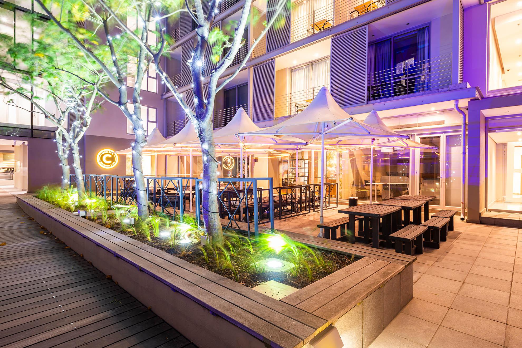 קייפטאון Aha Harbour Bridge Hotel & Suites מראה חיצוני תמונה