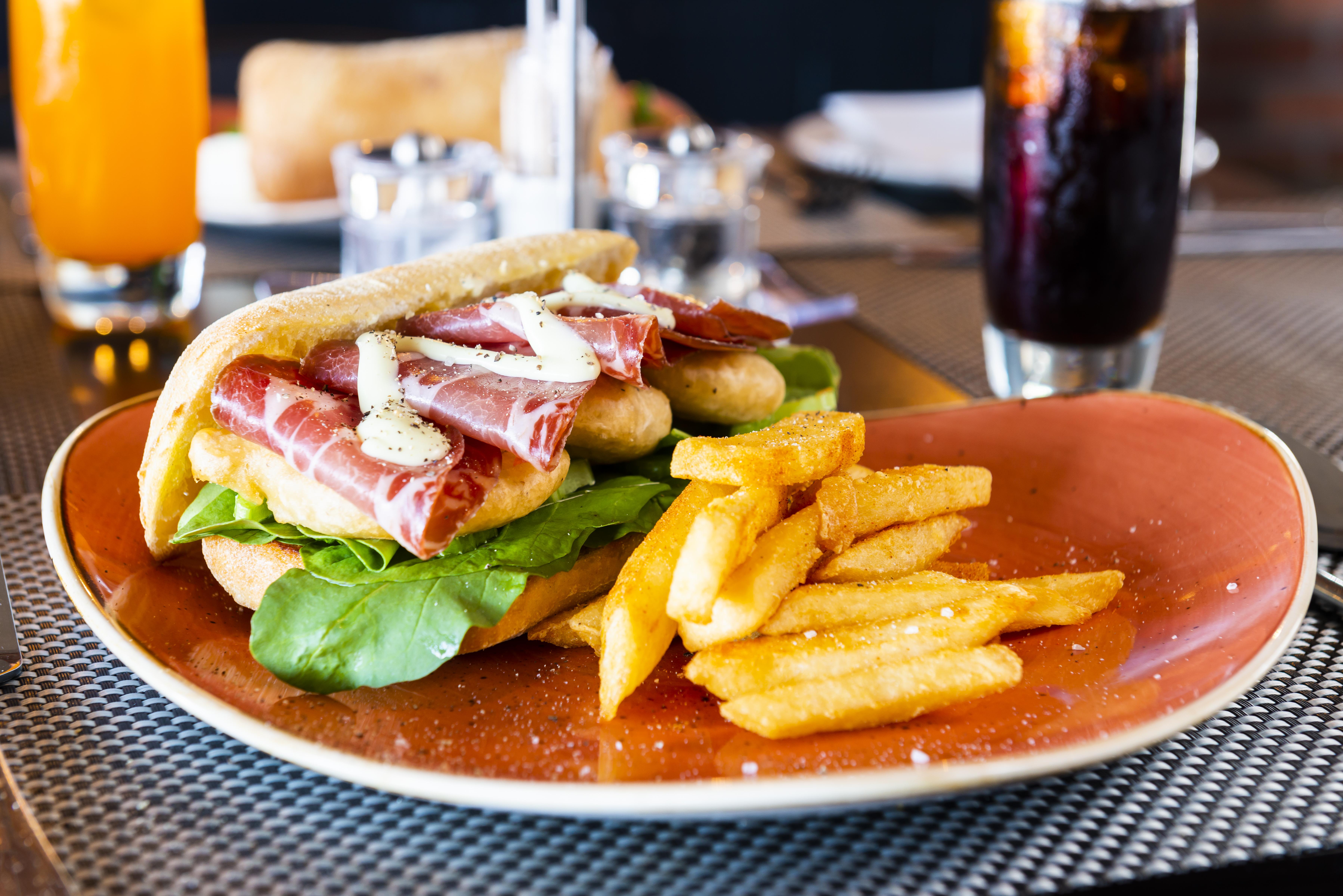 קייפטאון Aha Harbour Bridge Hotel & Suites מראה חיצוני תמונה